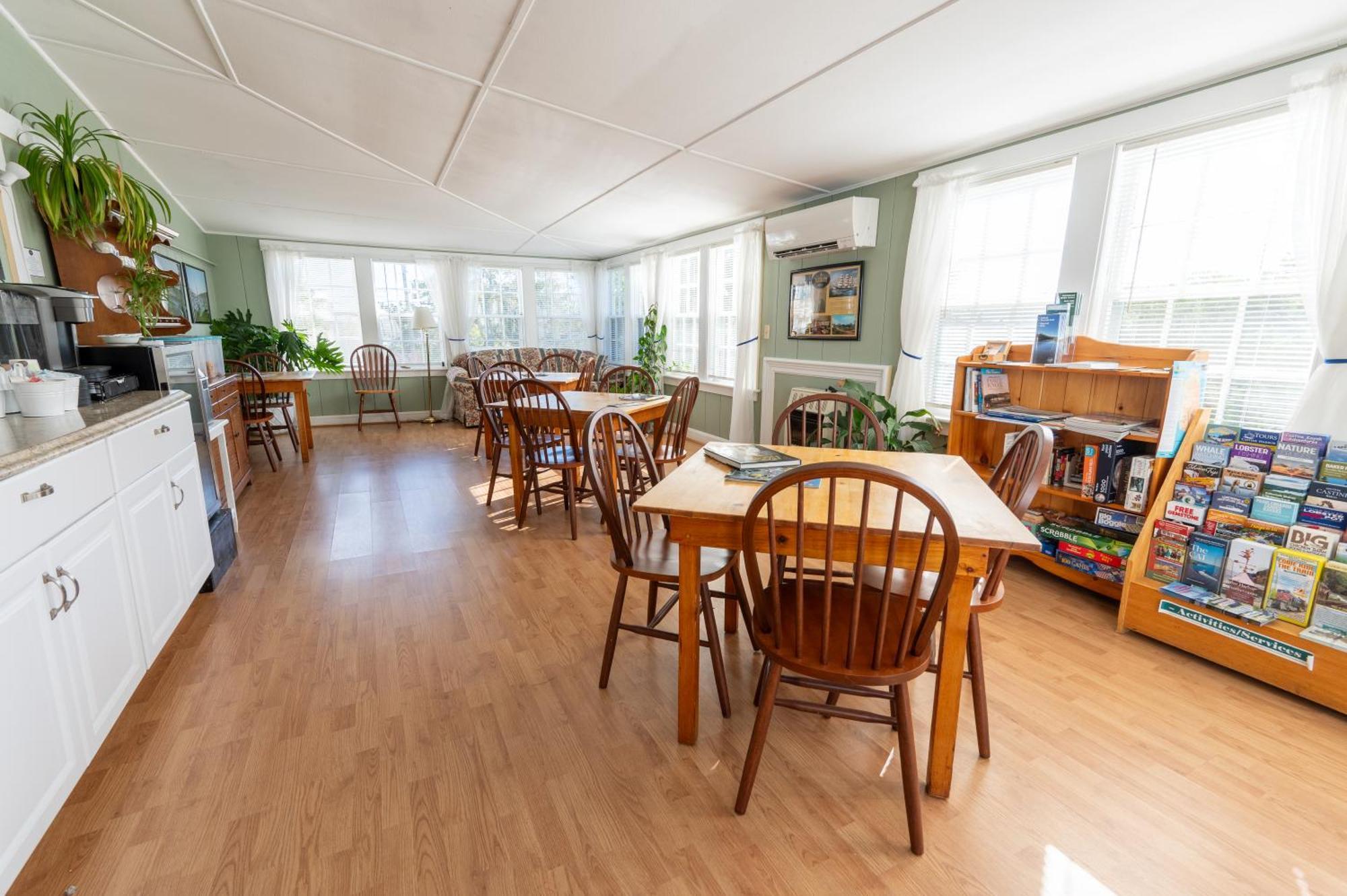Yardarm Motel Searsport Esterno foto