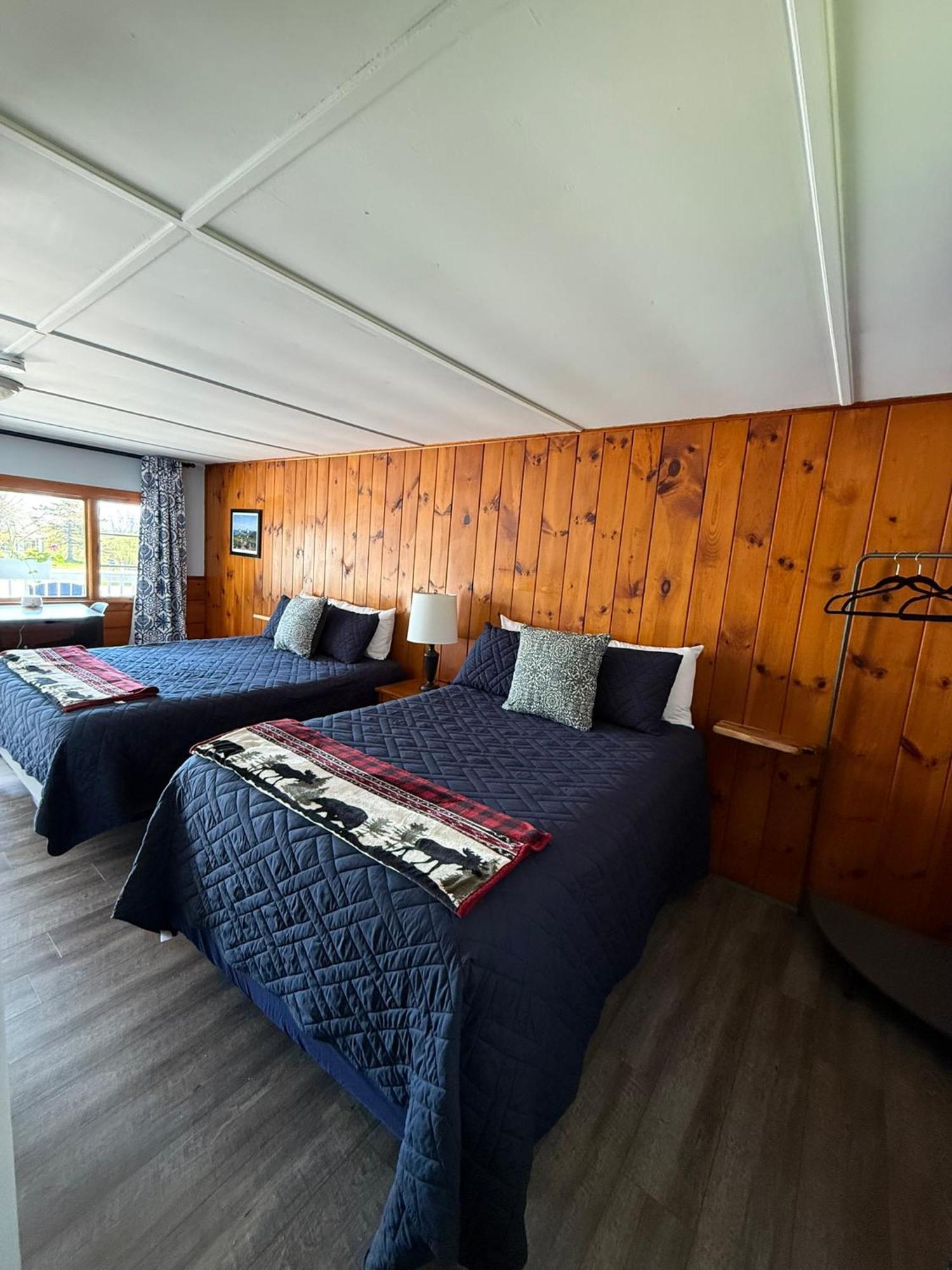 Yardarm Motel Searsport Esterno foto