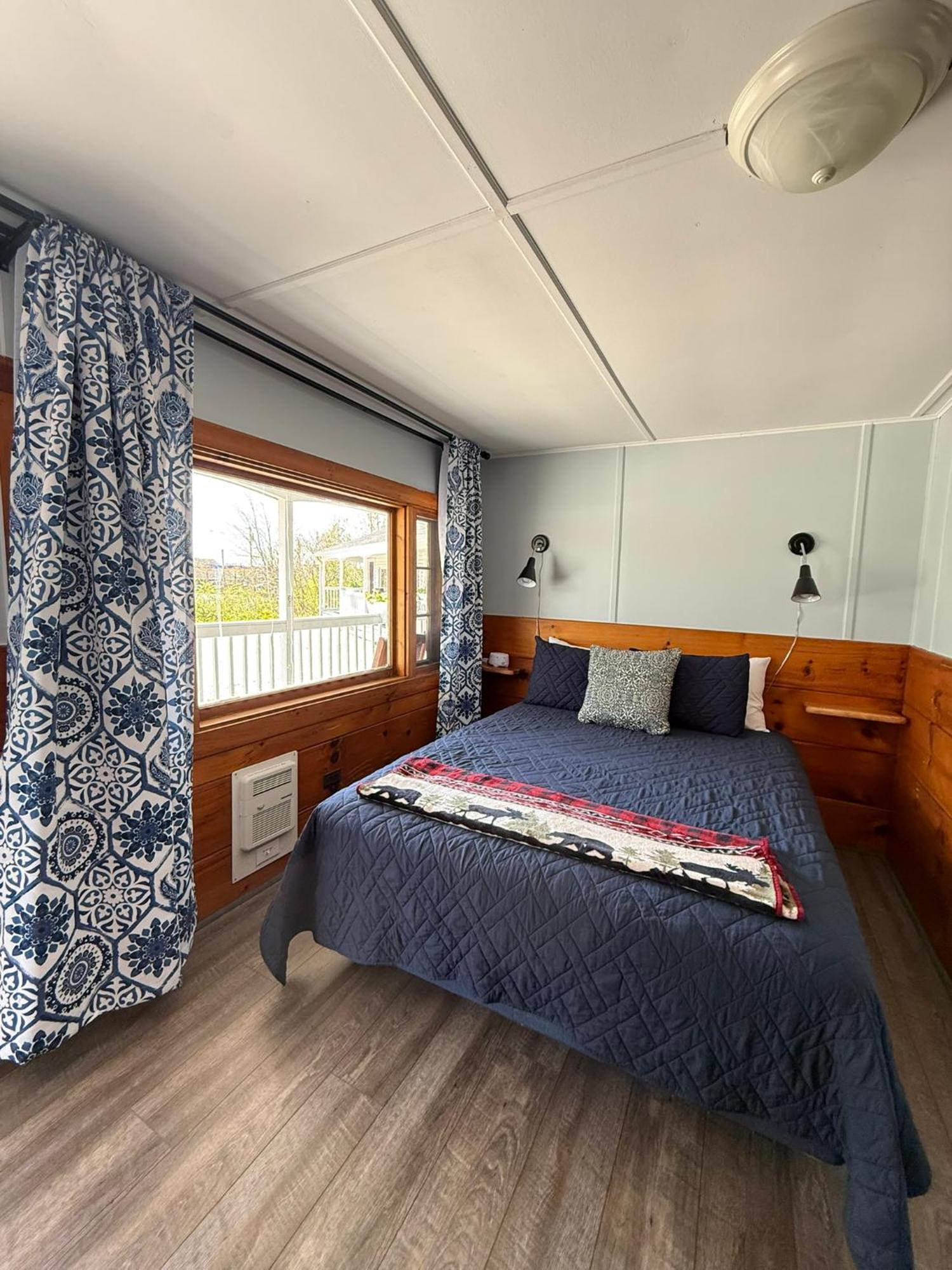 Yardarm Motel Searsport Esterno foto