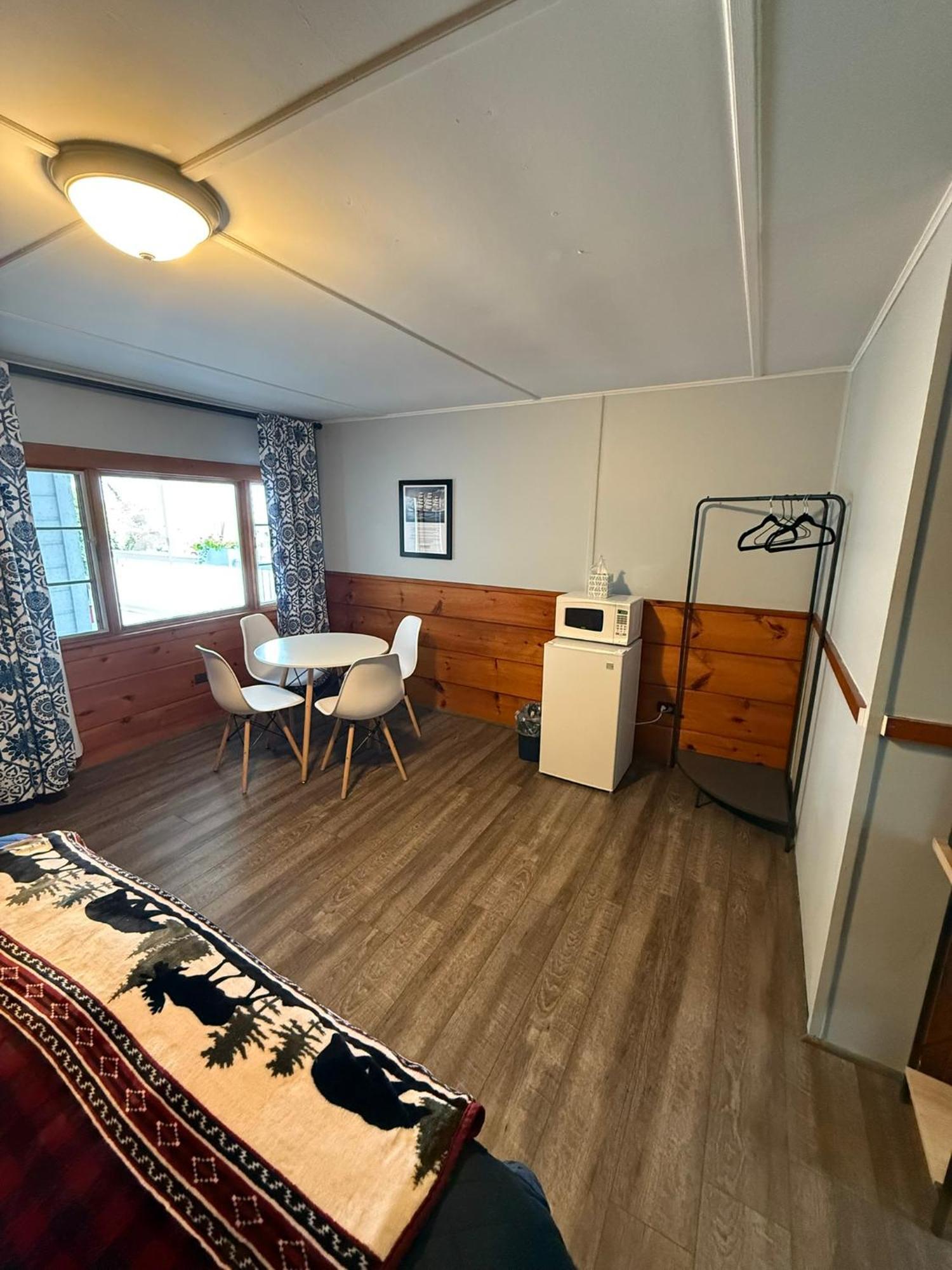 Yardarm Motel Searsport Esterno foto